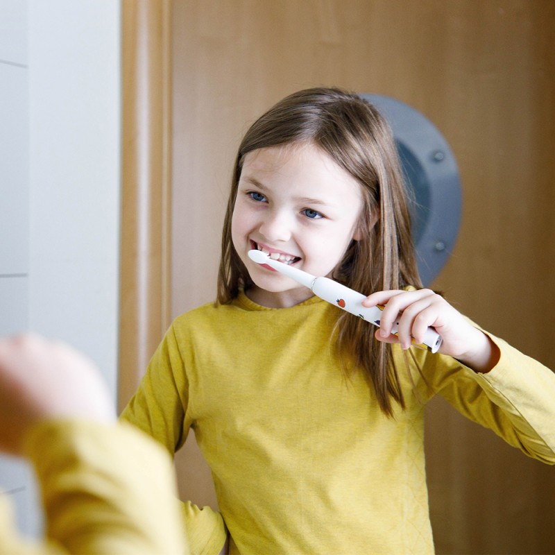 INNOGIO SONIC ΠΑΙΔΙΚΗ ΗΛΕΚΤΡΙΚΗ ΟΔΟΝΤΟΒΟΥΡΤΣΑ GIRAFFE